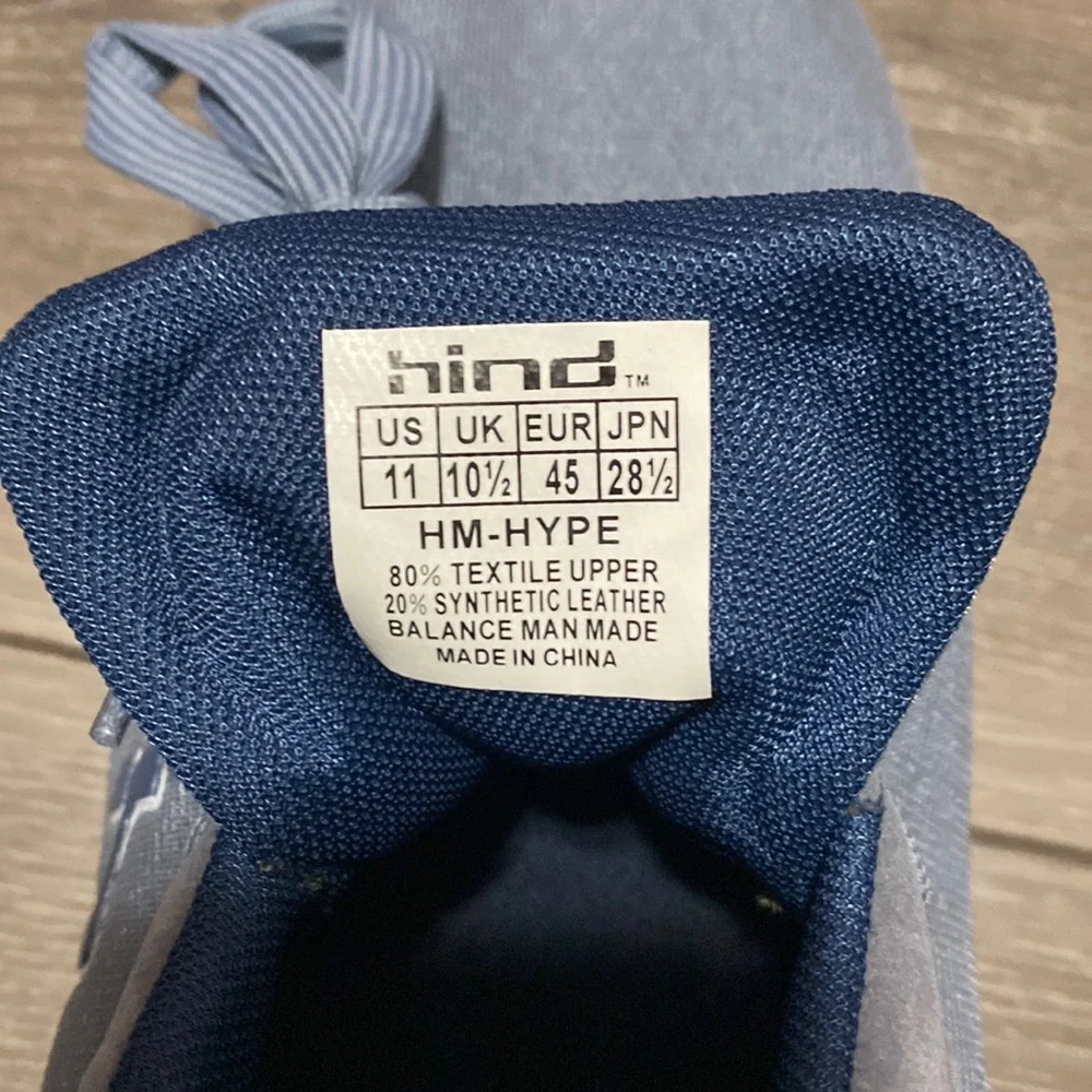 NWOT! Hind‎ Blue Sneakers